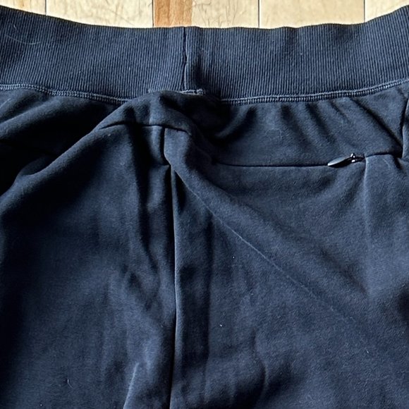 Men's Athleisure Jogger - Picture 5 of 7